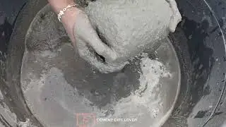 Gritty congret crumbling water #purecement #cement #asmr #dusty #satisfying #relaxing #reddirt