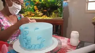 DECORANDO BOLO TEMA MOANA COM PASTA AMERICANA 🤩🤩