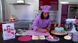 Demo Curso Online Iniciaci&oacute;n Fondant II. Modelado en fondant de Velita de Cumplea&ntilde;o. Megasilvita