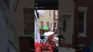 Mgk serenades Ryan&rsquo;s house