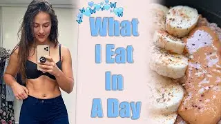 WHAT I EAT IN A DAY | Eating & my anxiety attacks