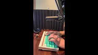 J-02 typing test - carbon fiber plate, tealios v1 with novelkeys cream stems