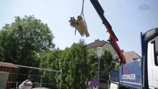 Josef F.  Keller wird zubetoniert