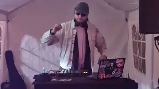 VAMPIR'S LIFESTYLE [ the vv files: backyard session #1 ]
