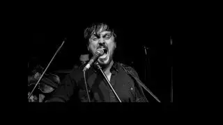 Wee Chat with Sam Chase - singer | WeeChats.com