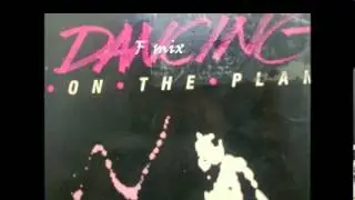 DAVE STORRS  -  DANCING ON THE PLANET