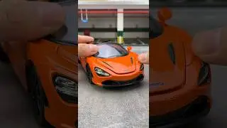 1/24 scale yellow McLaren 720s diecast model car #modelcars #cars #diecast
