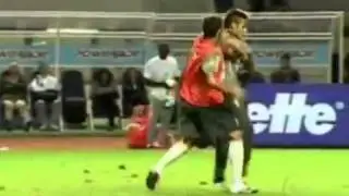 Thiago Silva tackle Neymar