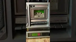 AKAI AJ-530