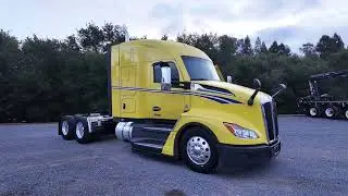 2024 Kenworth T680 3 Axle Sleeper Tractor-U13368