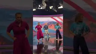 News Ankers Dance infront of camera 😂 #shorts