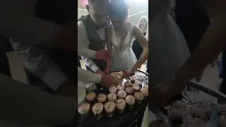 Торт с цветами и танцами #wedding #weddings #happy