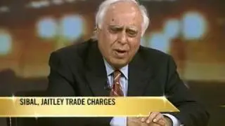 Kapil Sibal vs Arun Jaitley on tackling corruption