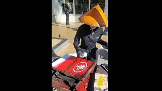 Dec 28 Vegas spray paint art