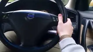 POV 2003 Volvo S60 2.0T (Exhaust mic)