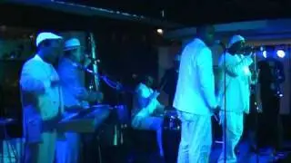 MARCOS BETANCOURT CONCIERTO EN BARCELONA CON ''LAGRIMAS NEGRAS''