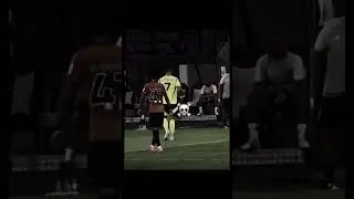 Ronaldo skills 🤯 #football #footballhumor #messi #footballjokes #funk #soccer
