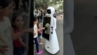 Sophiya Robot event at Nariman Point, Mumbai on a Sunday