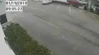 RAW: Bank Robber's Exploding Dye Pack