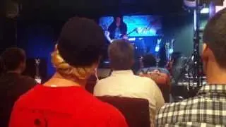 Michael Angelo Batio - No Boundaries Live at Island Music Co. (Good sound quality)