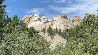 Mount Rushmore National Memorial - Borglum View Terrace