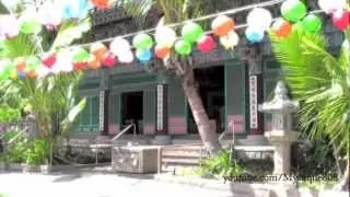 Mu-Ryang-Sa Korean Buddhist Temple in Palolo Valley // Honolulu, Hawaii
