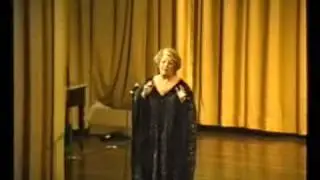 June Bronhill singing 'My Hero'.flv