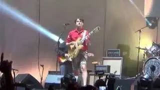 Vampire Weekend - Diane Young (live) Governors Ball NYC 2014
