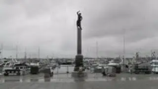 Makeshift memorial grows for missing fishermen
