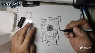 Sunflower & Frame #drawing #art #sunflowerart #sketching