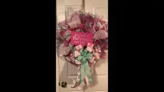 Baby shower wreath with 4 Ribbon Handmade Bow!!!