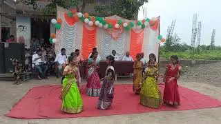 Nako mala gadi paize dance performance by 4th class students