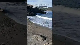 Camins de Cap Ras. Empord&agrave;. Costa brava.