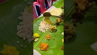 How about a Thiruvananthapuram Sadhya? #sadhya #food #trivandrum #thrissur #foodblogger #travel #...