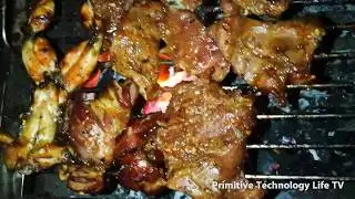 Primitive Technology​ : Cook the beef on the stove | Survival skill cooking Beef on fire​​​