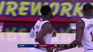 Dwyane Wade amazing reverse dunk - Cleveland Cavaliers vs. Indiana Pacers - Preseason - 06/10/2017