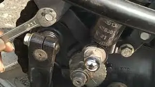 Standard bullet 350 chain cleaning with diesel and brush 🖌️.