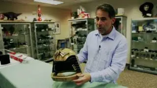 Battlestar Galactica Helmet: Profiles in History 'Hollywood Auction 40' Preview