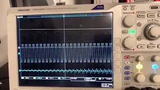 Unbalanced nonlinear loads compensation using four-leg converter