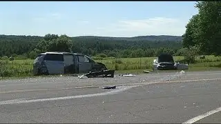Woman seriously injured, 2 others hurt in Southampton crash