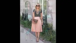 How do you rate these pleated skirt outfits