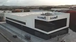 Edificio industrial en Santa Perp&egrave;tua de la Mogoda