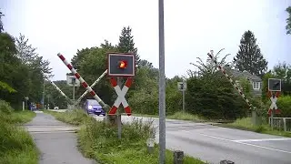 Spoorwegovergang Plön (D) // Railroad crossing // Bahnübergang