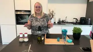 selbstgemachte Pesto in unserem Tupperware Urban Max :-)