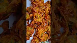 Kanda bhaji kaise banaen|कांदा भज्जी।#kandabhaji #shorts #youtubeshorts #shortfeed #iftarrecipe