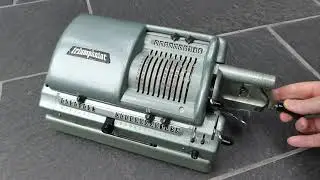 Механический калькулятор Triumphator CRN2 с вертушкой