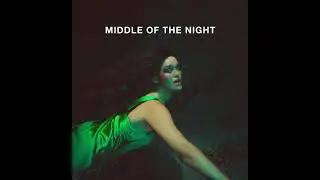Elley Duh&eacute; - Middle of the night instrumental