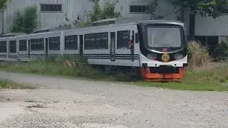 Hyundai Rotem Trainset 5 preparing to dispatch