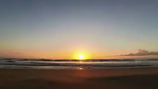 432Hz Healing Music With Ocean Waves Washing Ashore | Relax, Sleep, Meditate