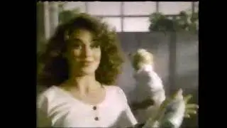 Pert Plus Shampoo Ad with Julie Warner (1990) (low quality)